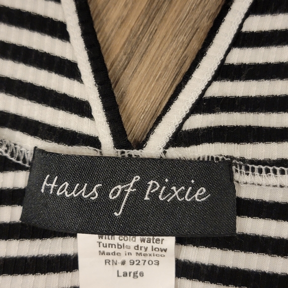 Strappy flowy striped tank - Picture 5 of 6